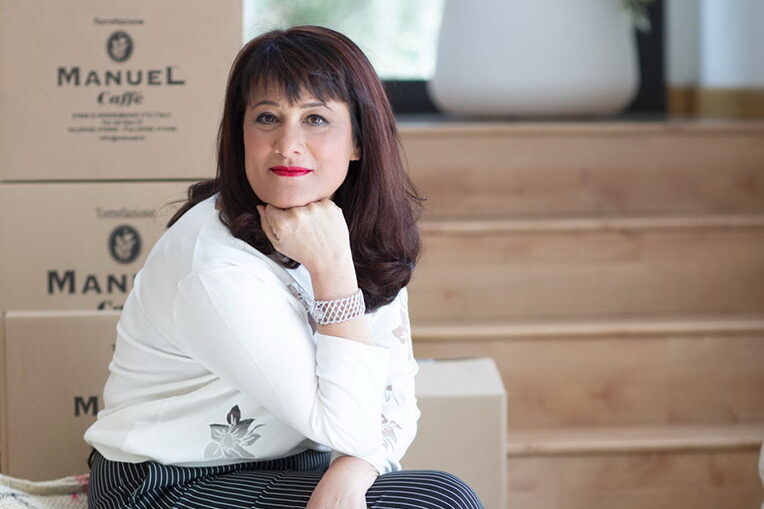 EMANUELA DE GIUSTI UNA STORIA DI CHICCHI E DI PASSIONE 01