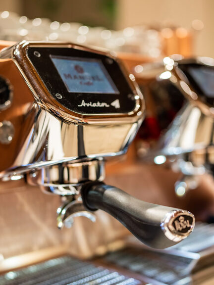 NOSTRA SIGNORA DEL CAFFE LA MACCHINA 02